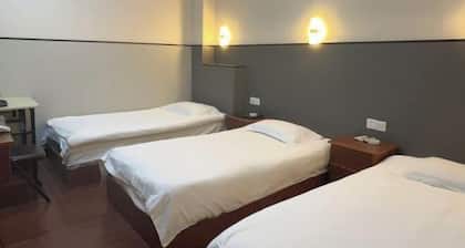 Jixi Motel Business Hotel