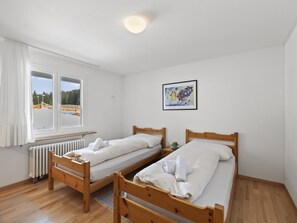 2 chambres, accès au Wi-Fi (inclus), literie fournie