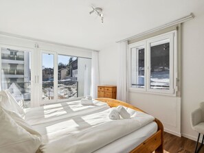 2 bedrooms, free WiFi, bed sheets