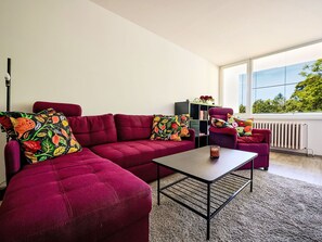 TV - Cosy apartment for 4 people with WIFI, TV, balcony and pets allowed (Jilemnice)