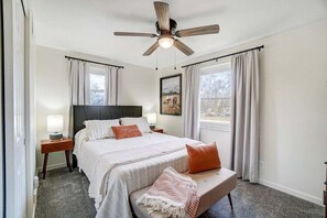 2 間睡房、免費 Wi-Fi、床單