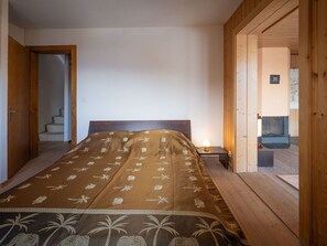 2 habitaciones, cuna de viaje y wifi gratis