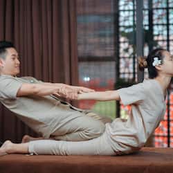 桑拿、热水浴缸、湿蒸房、温泉/矿泉、土耳其浴、身体护理