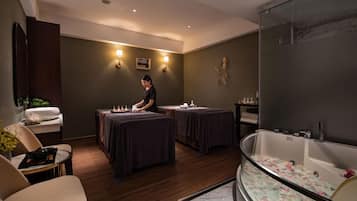 Sauna, hot tub, steam room, hot springs, Turkish bath, body treatments
