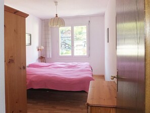 3 Schlafzimmer, kostenloses WLAN, Bettwäsche
