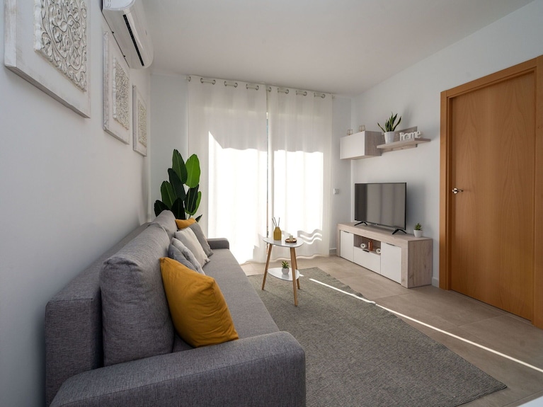 Bonito Apartamento Para 4 Personas Con A/c, Wifi, Piscina, Tv Y Balcón - Cunit