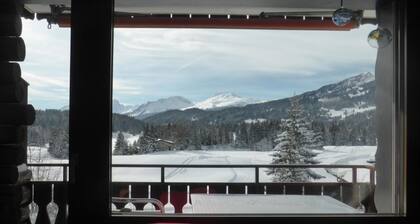 Cosy apartment for 4 people with WIFI, TV and balcony