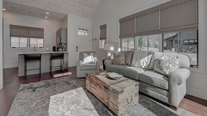 Flat-screen TV, fireplace