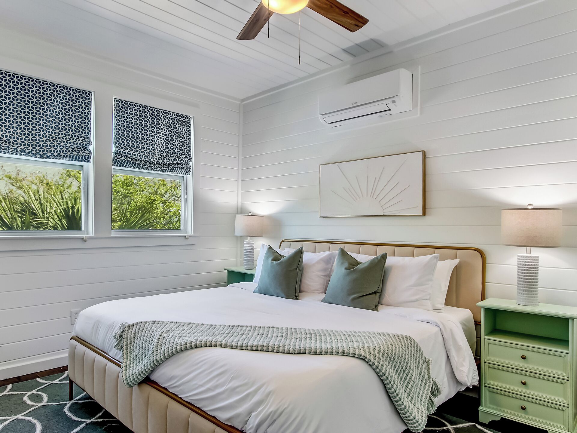 9 bedrooms, iron/ironing board, WiFi, bed sheets