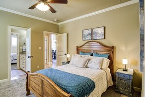 4 bedrooms, WiFi, bed sheets