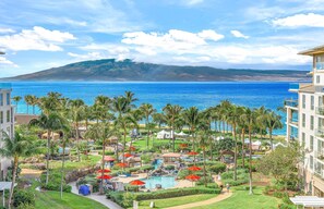 Lämmitetty uima-allas