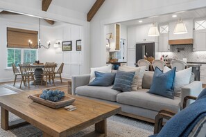 Smart TV, videojuegos, tenis de mesa y libros