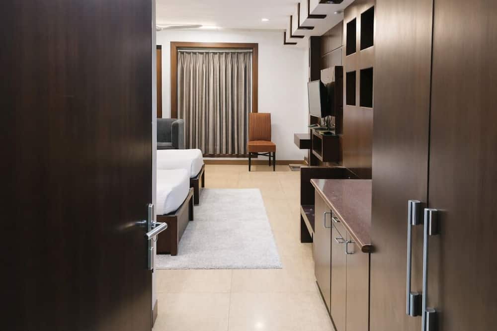 Hotel Cymbal-sector 31 Gurgaon