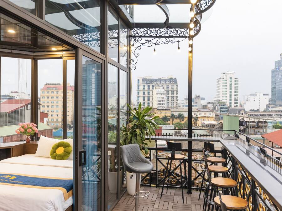 Suite estudio Deluxe | Ropa de cama de alta calidad y edredones de plumas