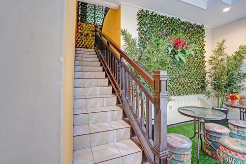 OYO 90801 Deanofaa Residence Syariah