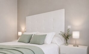 Room - PALACIO BUENAVISTA LUXURY APARTMENTS 1.4. (Sevilla)