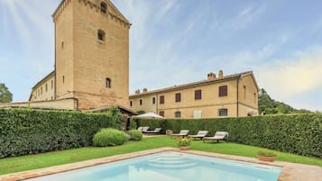 Piscina all'aperto
