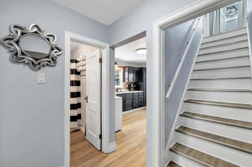 3BR Home Near Lambeau • Hot Tub • Kids & Dogs OK