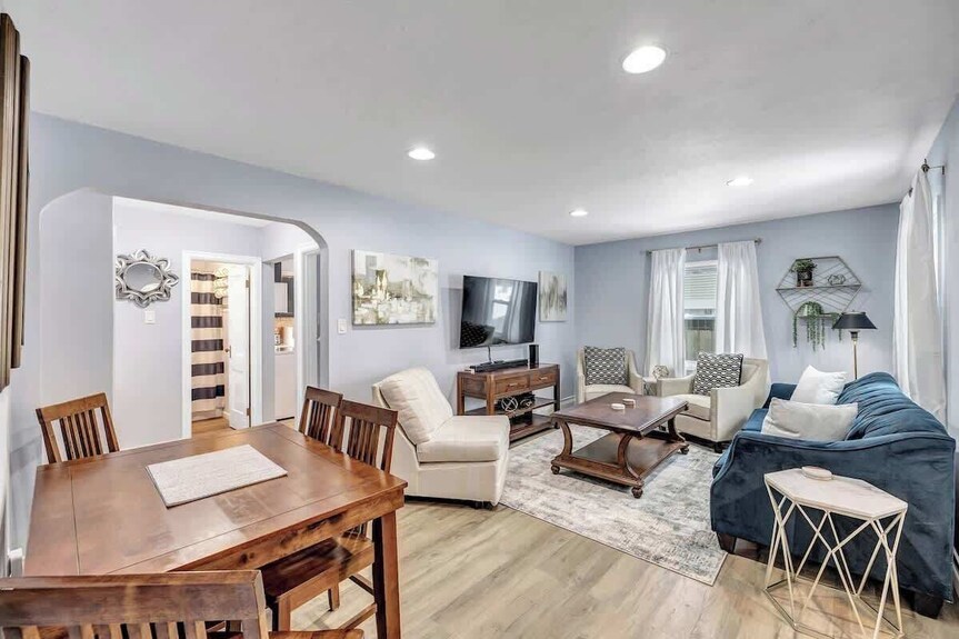 3br Home Near Lambeau Hot Tub Kids & Dogs Ok - 그린베이