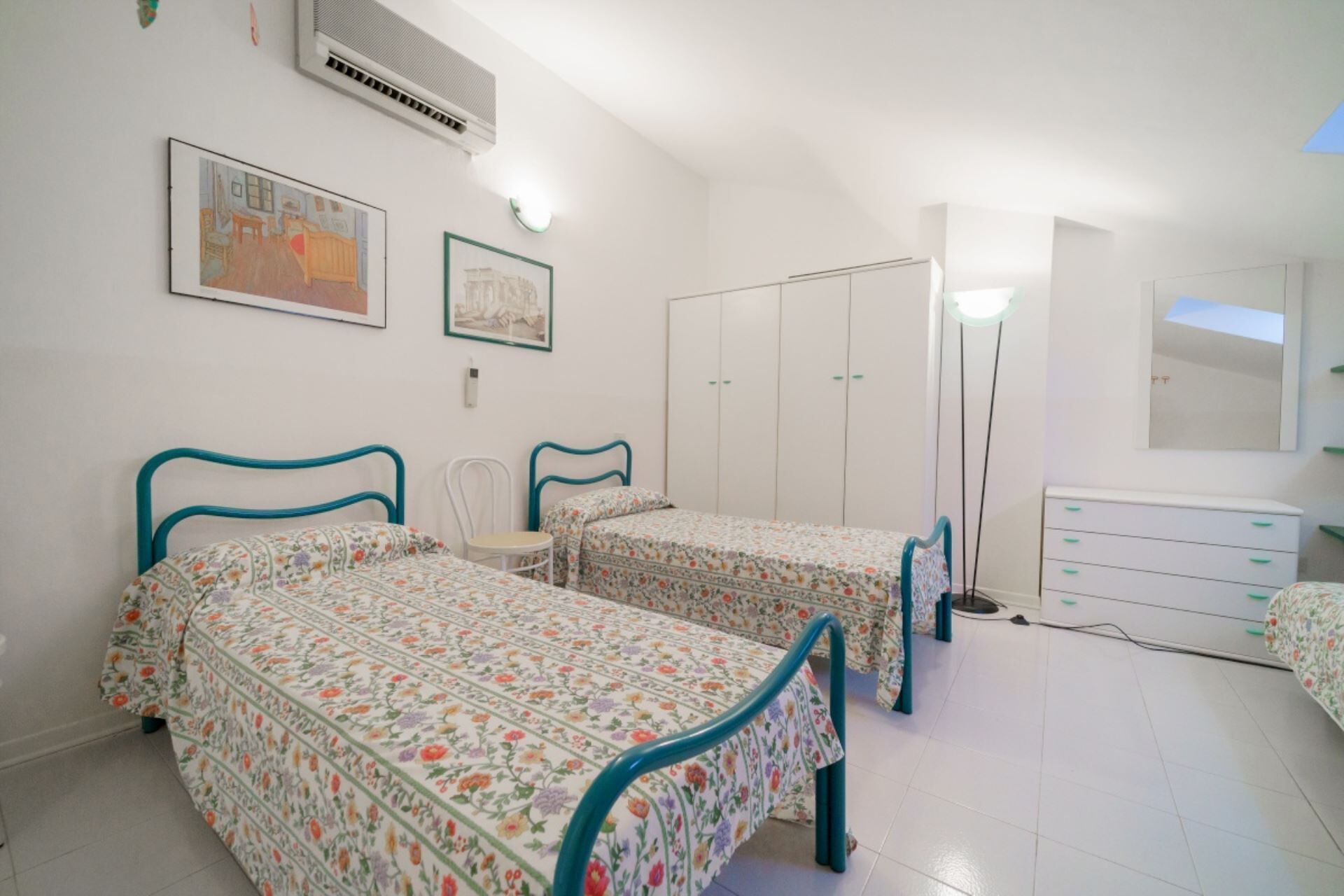 2 makuuhuonetta, Wi-Fi