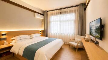 Comfort Double Room | Egyptian cotton sheets, premium bedding, down comforters