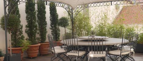 Servei de restauració a l'aire lliure