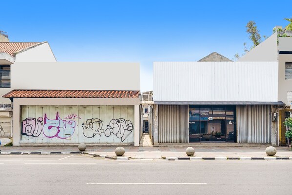 Exterior - OYO 91546 Dewi Sudirman Homestay (Bandung)