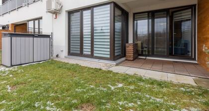 Family Apartment With Terrace by Renters