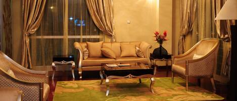 Free minibar, free WiFi, wheelchair access