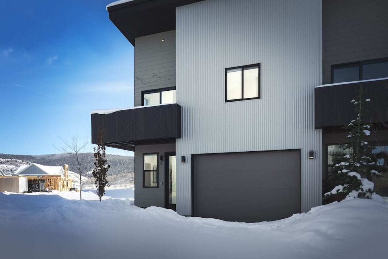 2 Bedroom 2.5 Bath Victor, ID - Walkable