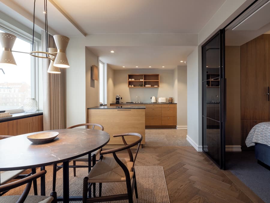 Deluxe-sviitti | Allergiatestatut vuodevaatteet, untuvapeitot