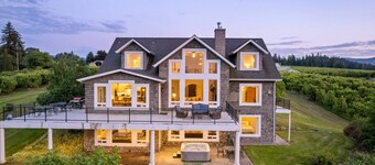 Extraordinary Private Country Chateau, Pet Friendly, Hot Tub, BBQ, Enormous Deck w/ Mt. Adams Views