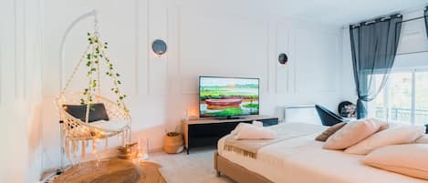 4 slaapkamers, een strijkplank/strijkijzer, wifi, beddengoed