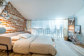 4 makuuhuonetta, silitysrauta/-lauta, Wi-Fi, vuodevaatteet