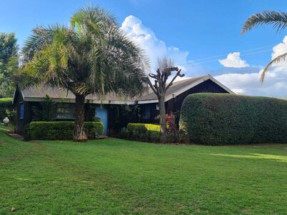 Green Field Loitokitok Homestay