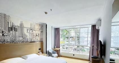 Xilinger Hotel ( Dongxing Hezhou Road)
