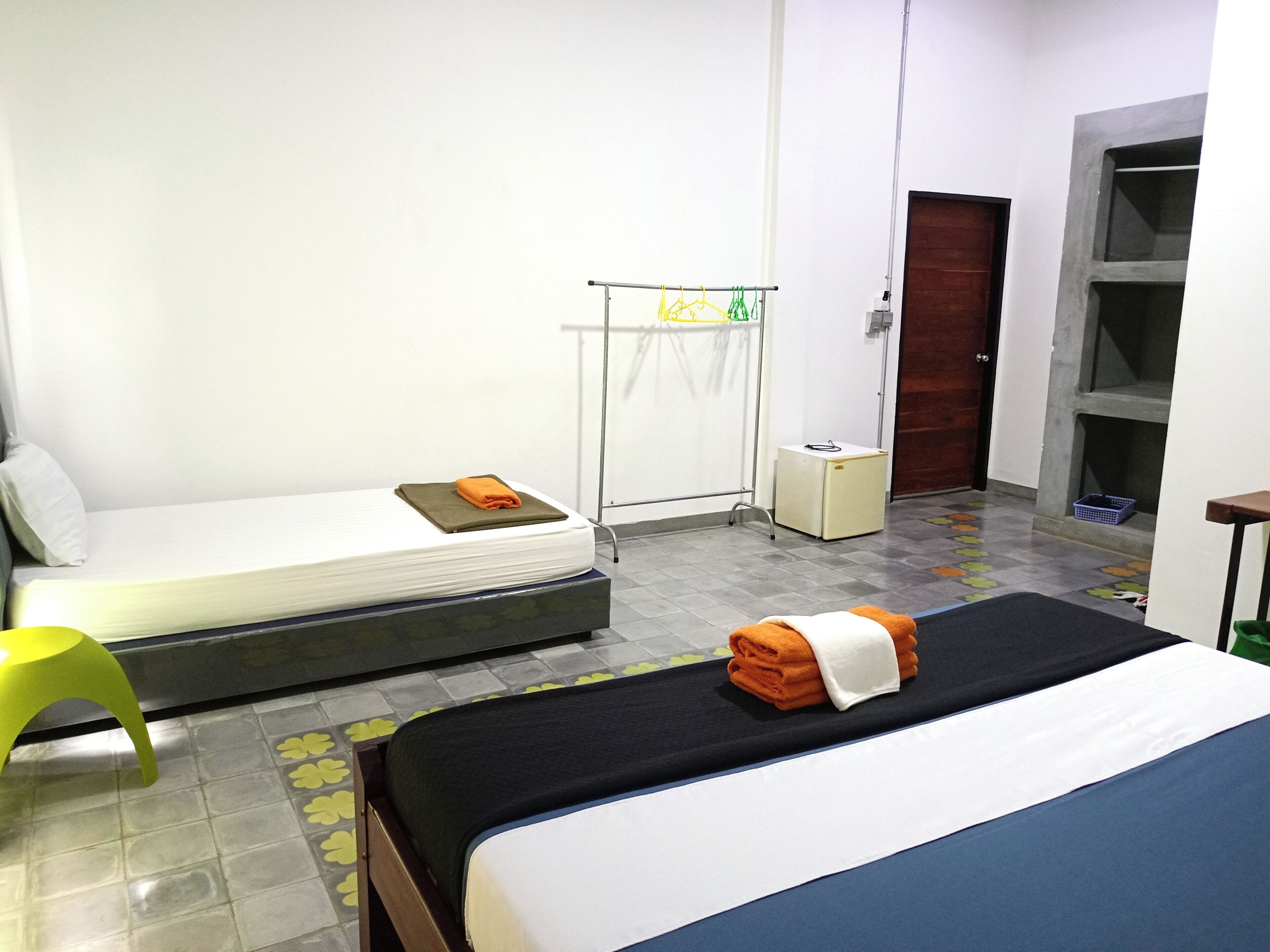 Deluxe Triple Room | Premium bedding, desk, laptop workspace, blackout drapes