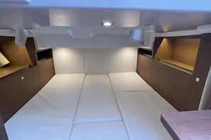4 bedrooms - Luxury yacht in La Rochelle with a terrace (La Rochelle)