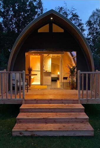 Romantic tent lodge in Dalerveen