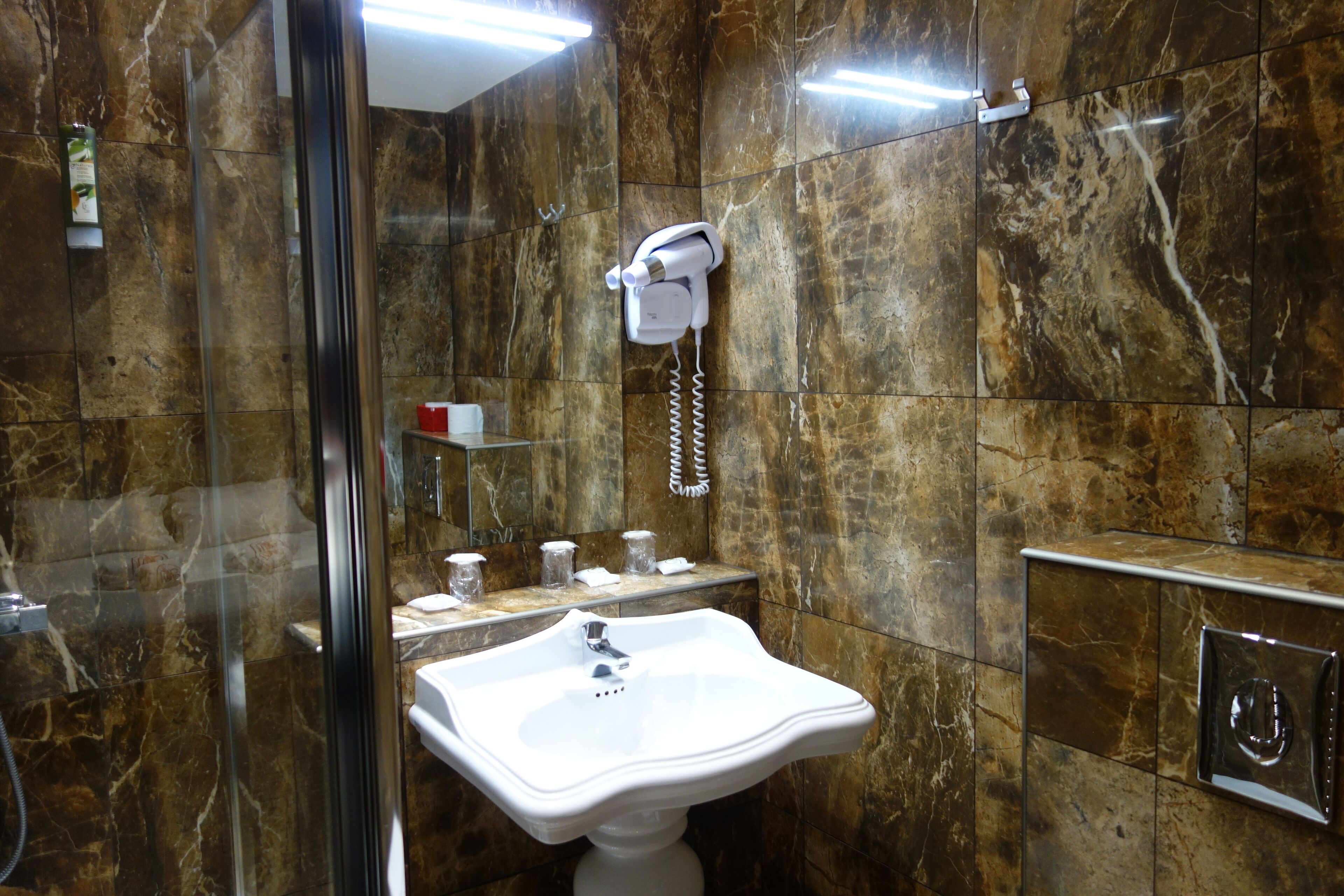 Photo - Hôtel Les Voyageurs