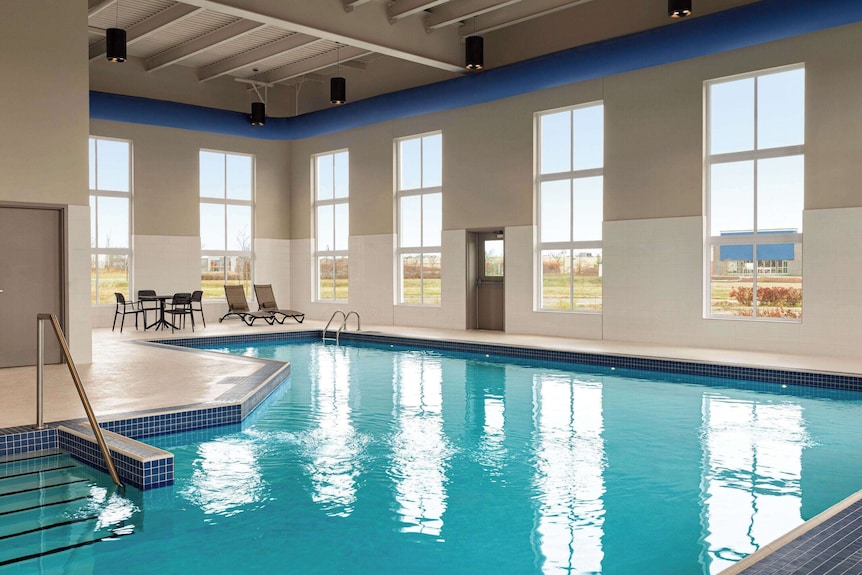 Microtel Inn & Suites By Wyndham Boisbriand: Reviews, Deals, and Hotel Rooms 2026 on Hotels.com Microtel Inn & Suites By Wyndham Boisbriand: Reviews, Deals, and Hotel Rooms 2026 on Hotels.com