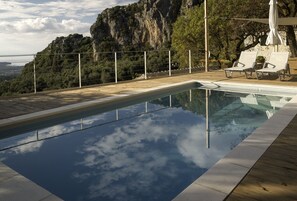 Outdoor pool - Traditional Stone Guesthouse (Acharavi)