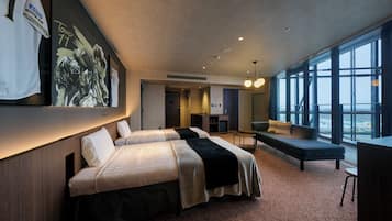 Field View, Darvish & Ohtani Suite, Non-Smoking | Premium bedding, blackout drapes, free WiFi, bed sheets