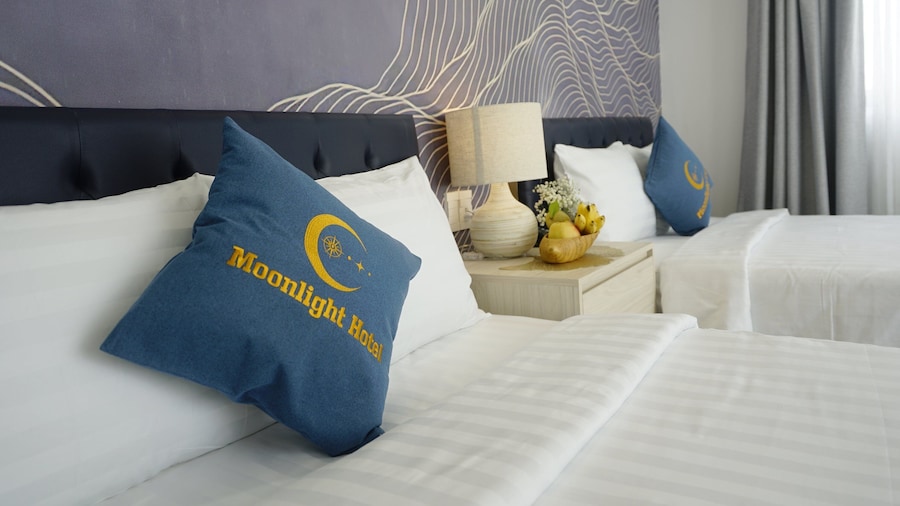 Moonlight Nha Trang Hotel