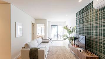 Departamento urbano | Área de sala de estar | Televisión de pantalla plana