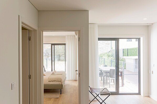 City Apartment | Living area | Flat-screen TV - Rua do Paraíso (Porto)