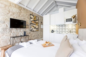 Estudio urbano | Tabla de planchar con plancha, wifi gratis y ropa de cama 