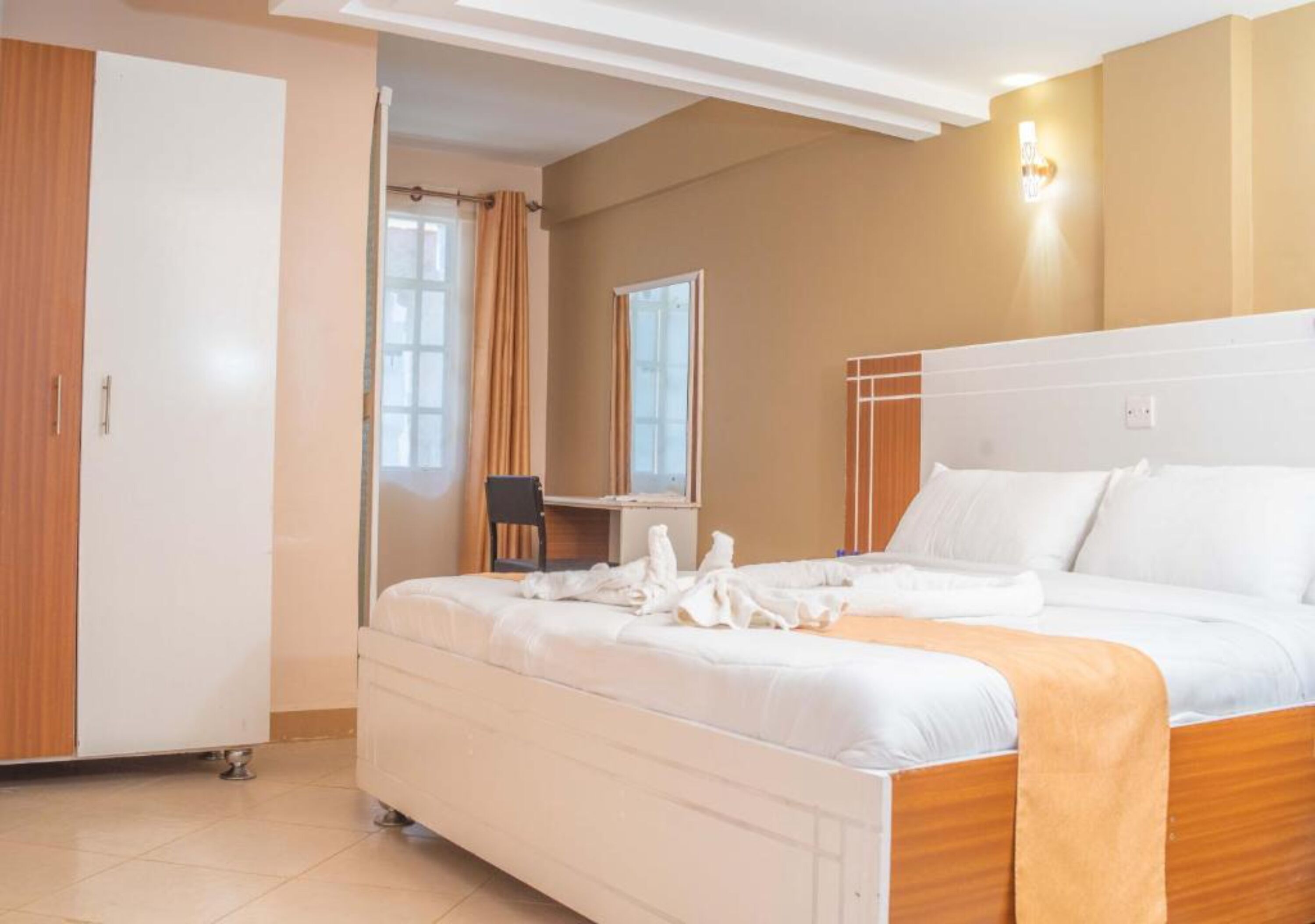 Wi-Fi de cortesia, roupa de cama