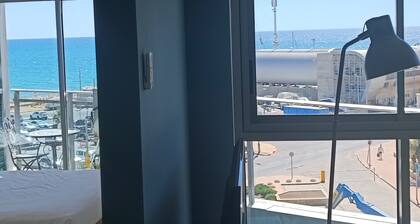 Okeanos bamarina hotel marina Herzliya