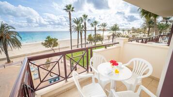 Apartamento, 1 habitación, balcón, vistas al mar | Terraza o patio